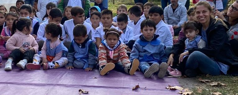 74b41e8a-b42e-457a-a9c7-580eb2b51c39