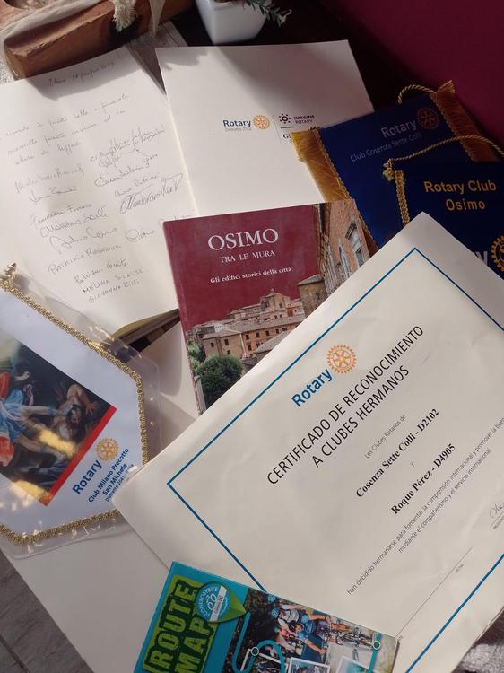 ddbf0369-5a86-43af-a5b1-b860a5158852